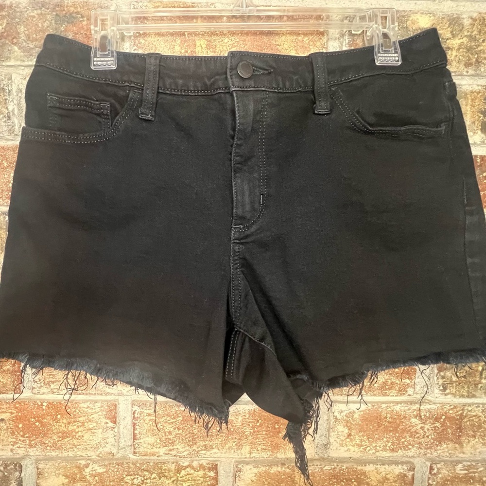 Universal Thread Women's High-Rise Midi Black Frayed Jean Short | sz 10